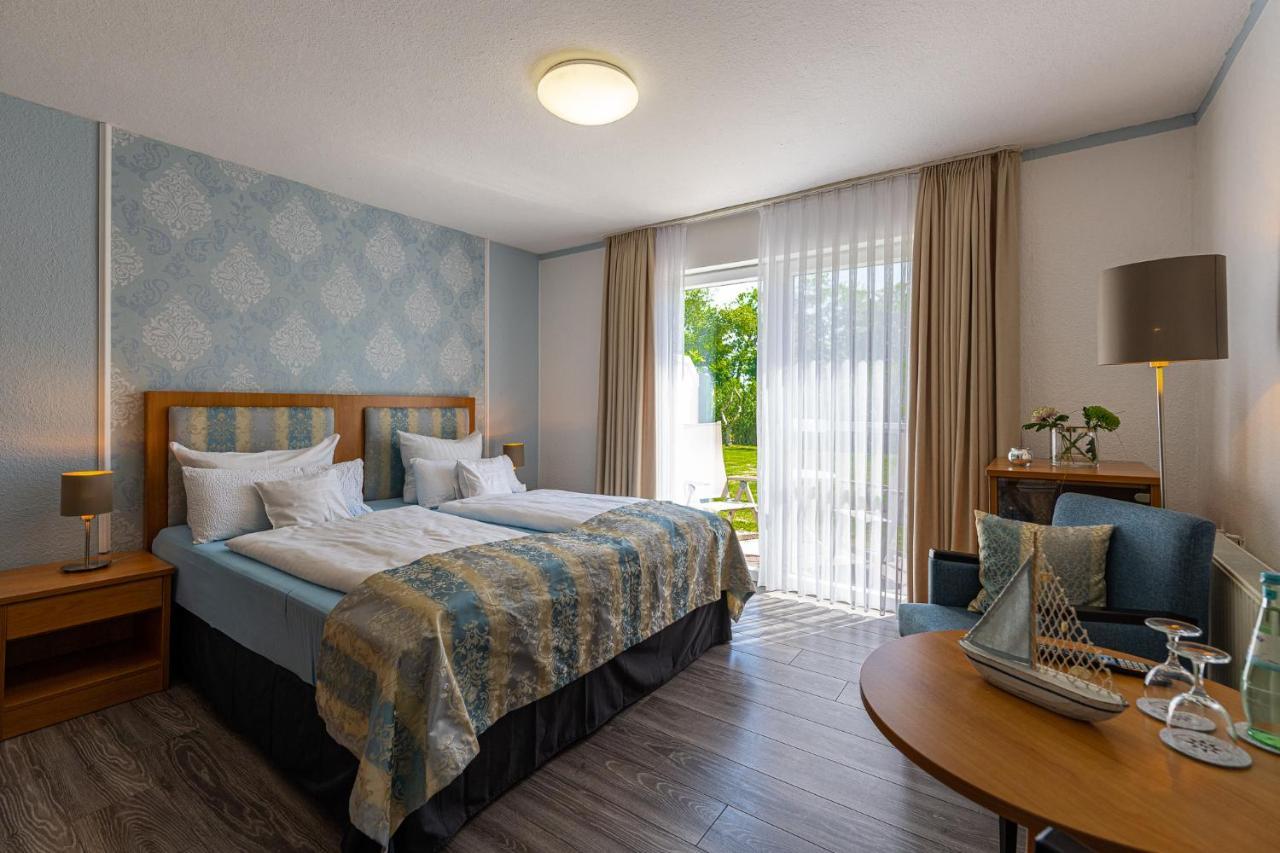 Hotel Nordstern Нойхарлингерзийл Екстериор снимка