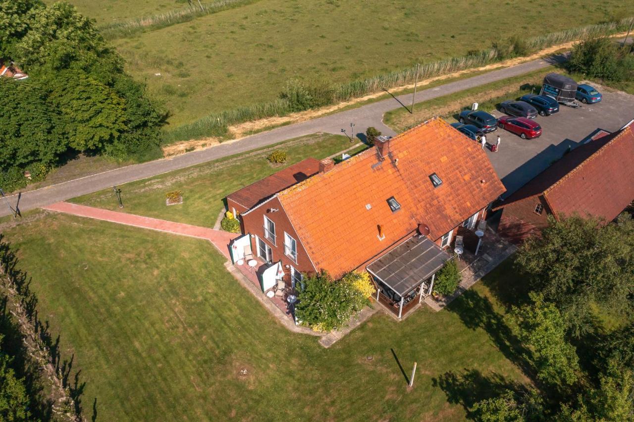 Hotel Nordstern Нойхарлингерзийл Екстериор снимка