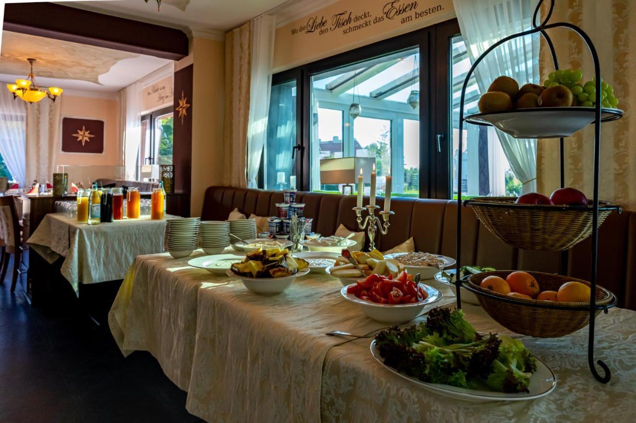 Hotel Nordstern Нойхарлингерзийл Екстериор снимка