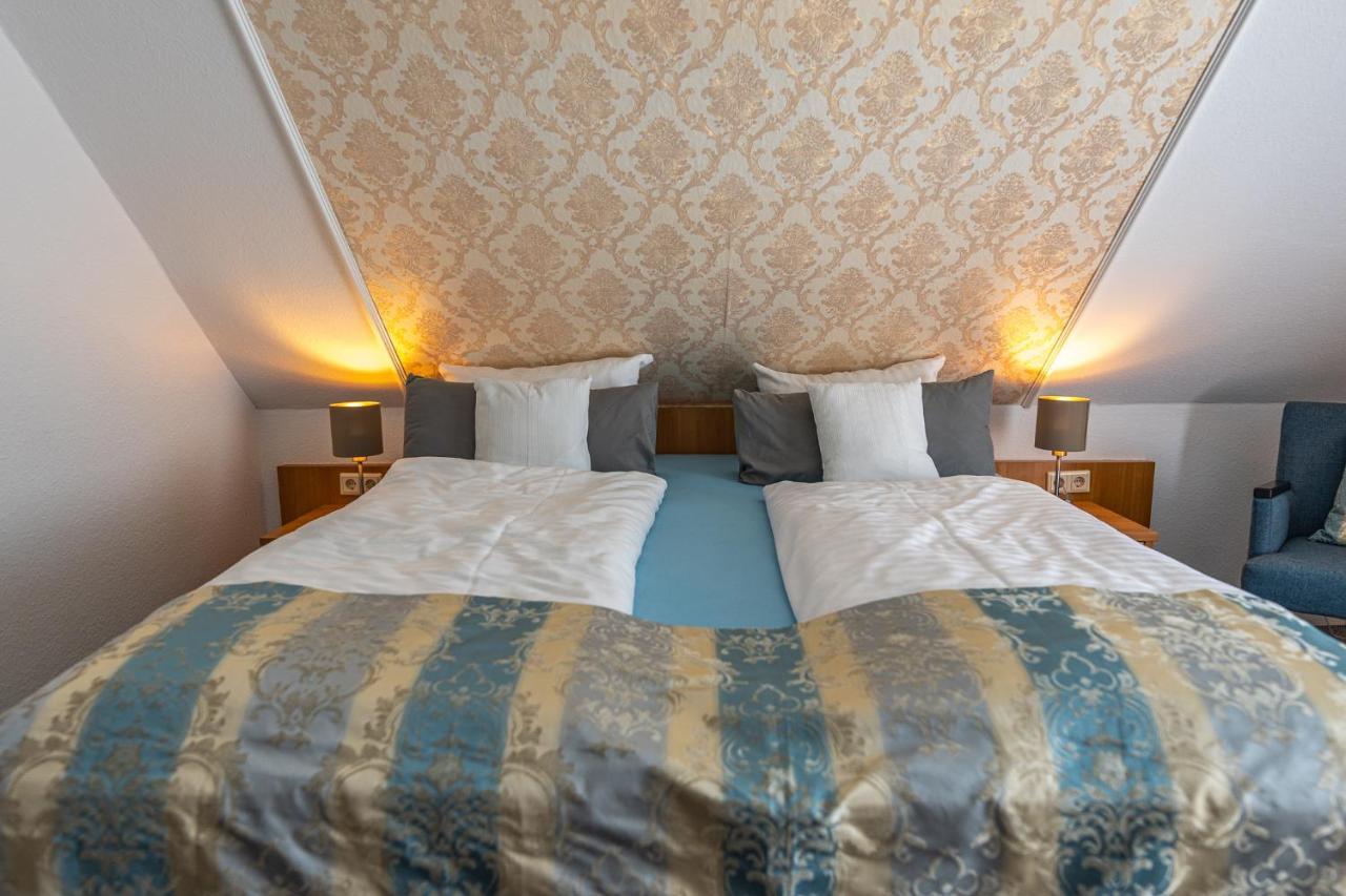Hotel Nordstern Нойхарлингерзийл Екстериор снимка