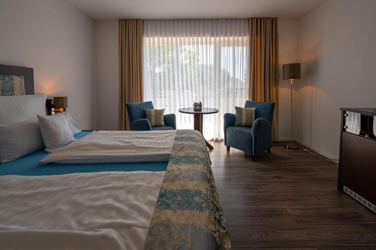 Hotel Nordstern Нойхарлингерзийл Екстериор снимка