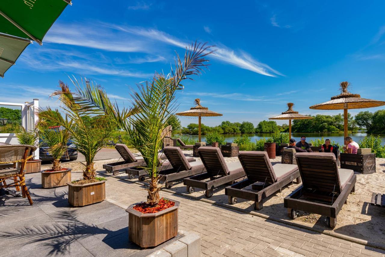 Hotel Nordstern Нойхарлингерзийл Екстериор снимка
