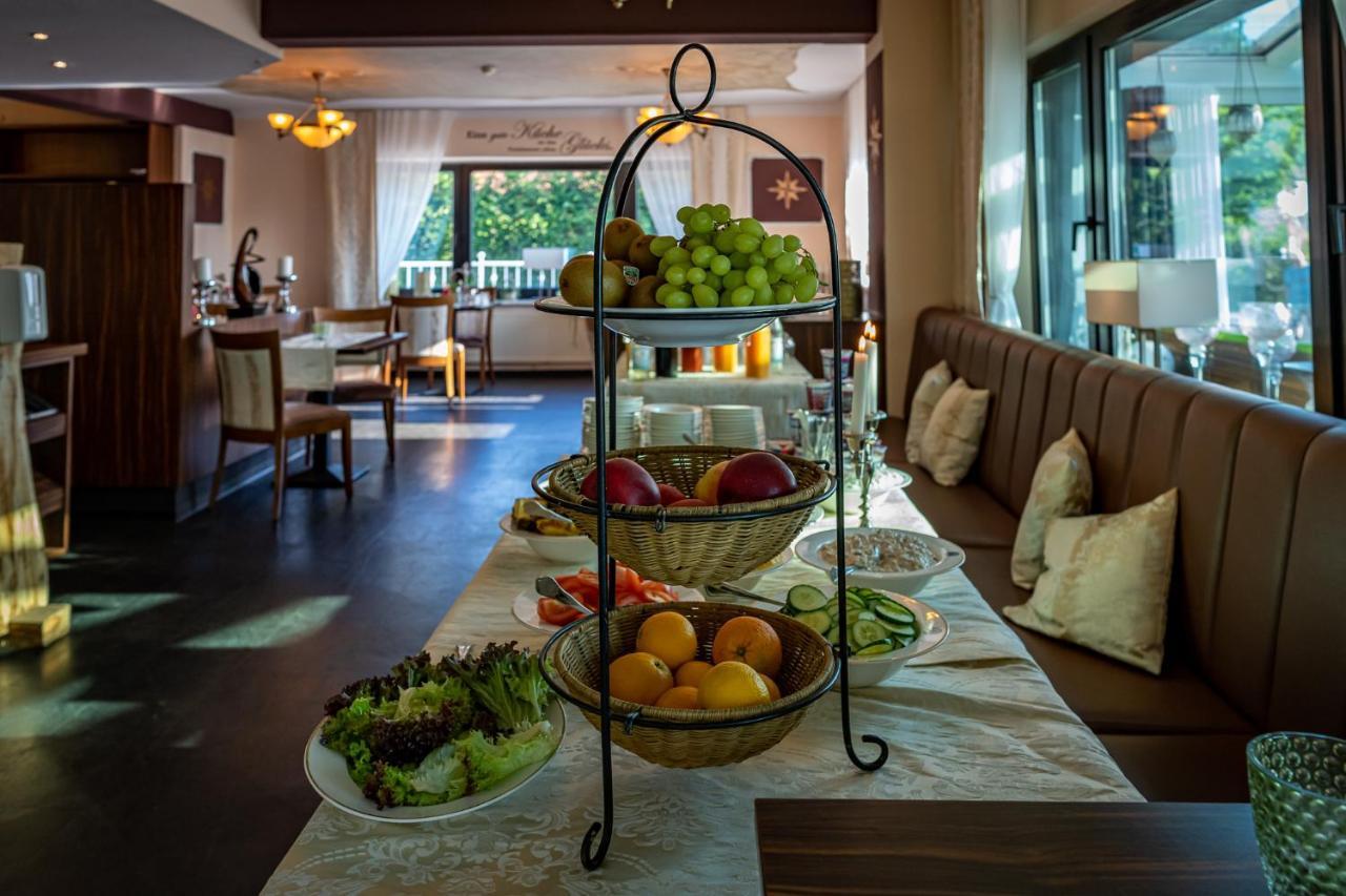 Hotel Nordstern Нойхарлингерзийл Екстериор снимка